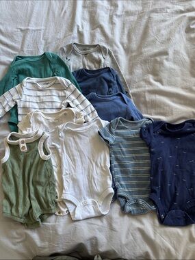 Baby boy onesie Bundle - Blue, Green & White Ribbed and Striped Mix 3 months